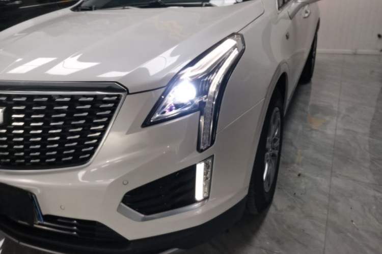Used Cadillac XT5 2022 2.0T Two-Wheel Drive Luxury Version Left Front Headlight