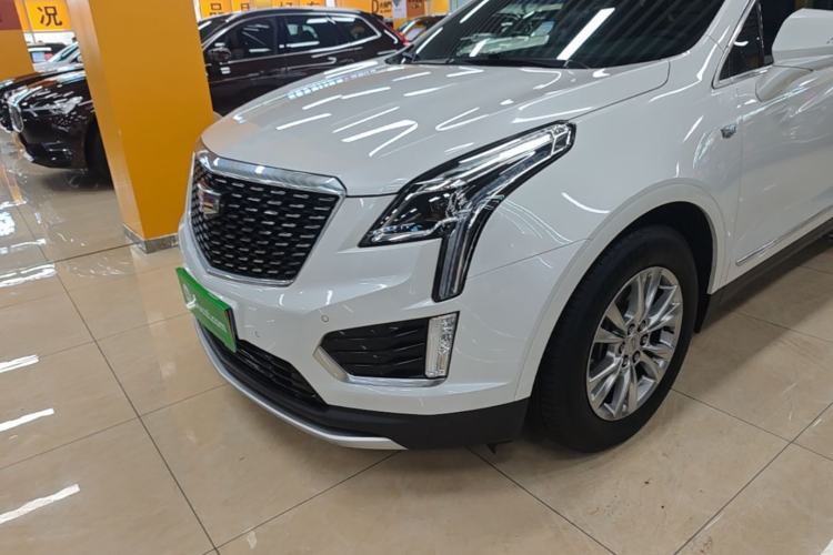Used Cadillac XT5 2022 2.0T Two-Wheel Drive Luxury Version Left Front Headlight
