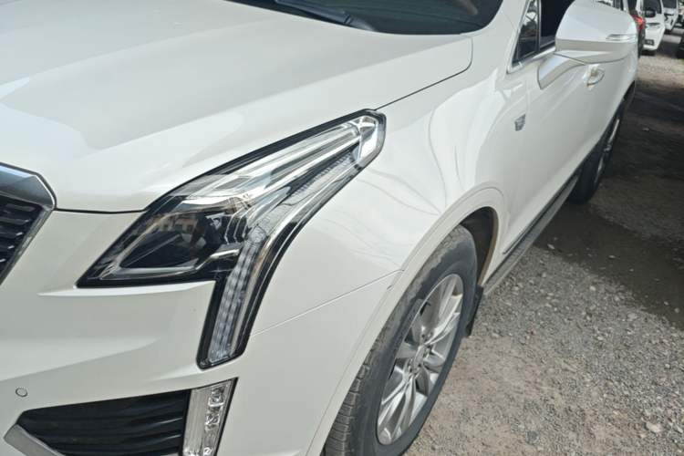 Used Cadillac XT5 2022 2.0T Two-Wheel Drive Luxury Version Left Front Headlight