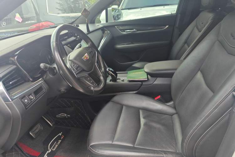 Used Cadillac XT5 2022 2.0T Four-Wheel Drive Luxury Version (Hummingbird Edition) Left Front Seat