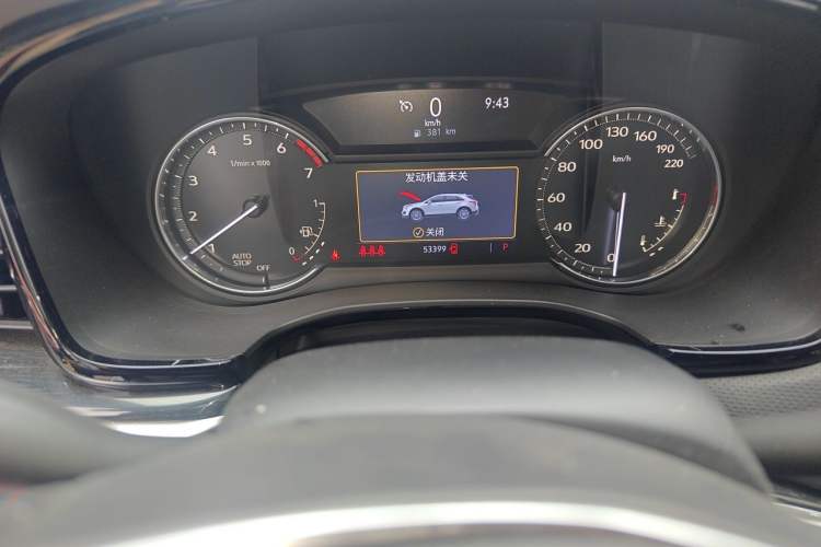 Used Cadillac XT5 2022 2.0T Two-Wheel Drive Luxury Version Odometer Close Up