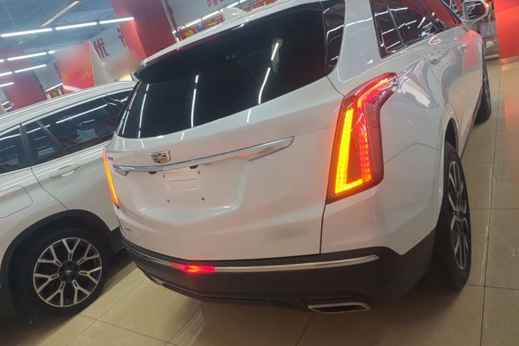 Used Cadillac XT5 2022 2.0T Four-Wheel Drive Luxury Version (Hummingbird Edition) Rear