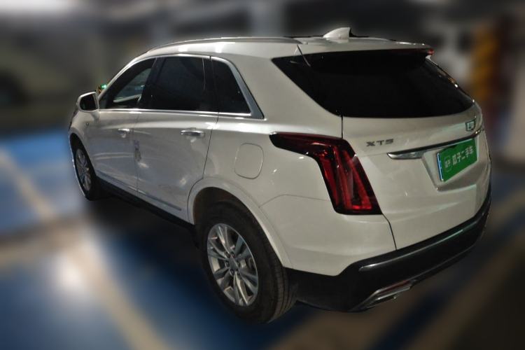 Used Cadillac XT5 2022 2.0T Two-Wheel Drive Luxury Version Rear Left 45 Deg