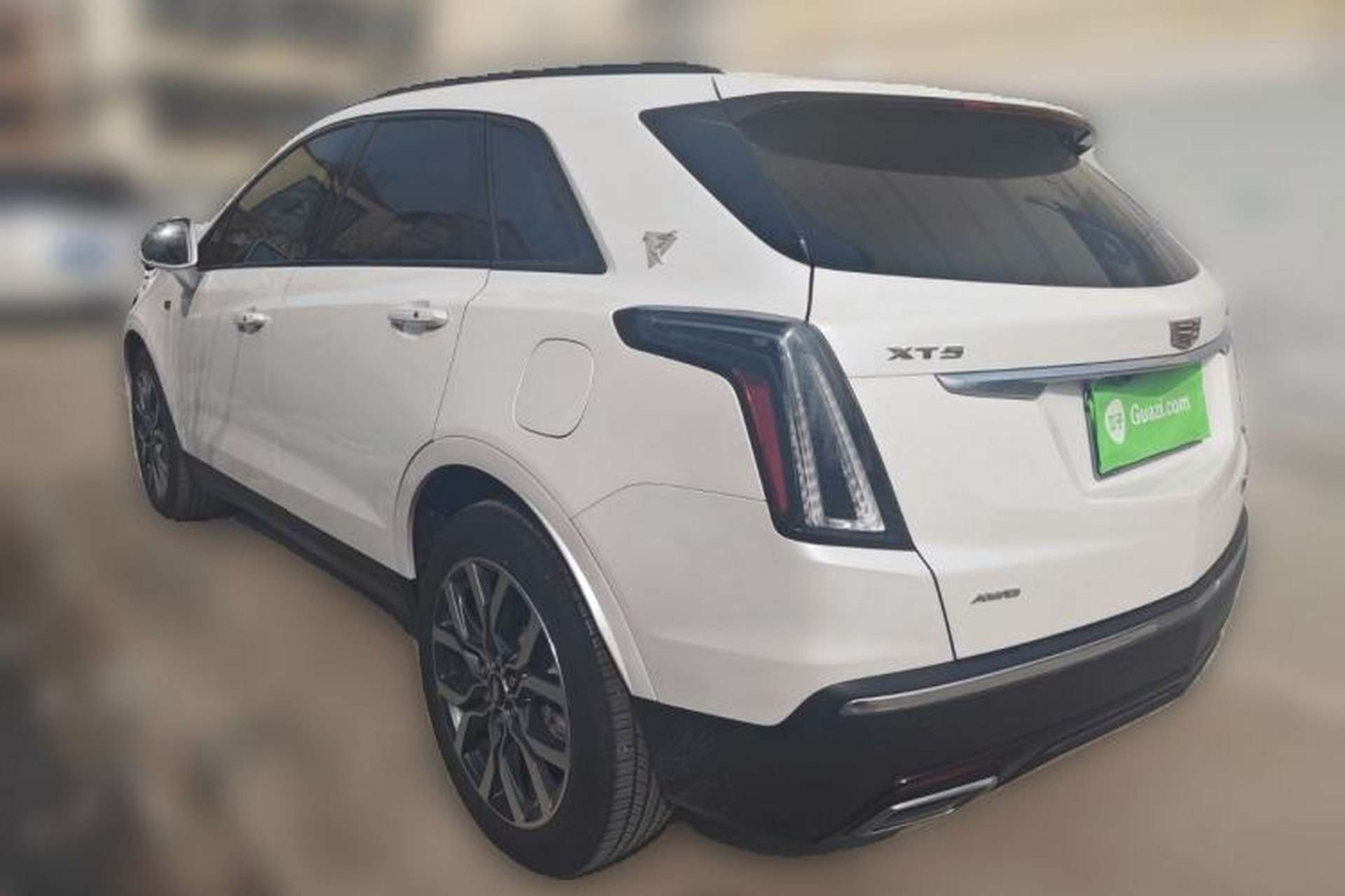 Used Cadillac XT5 2022 2.0T Four-Wheel Drive Luxury Version (Hummingbird Edition) Rear Left 45 Deg