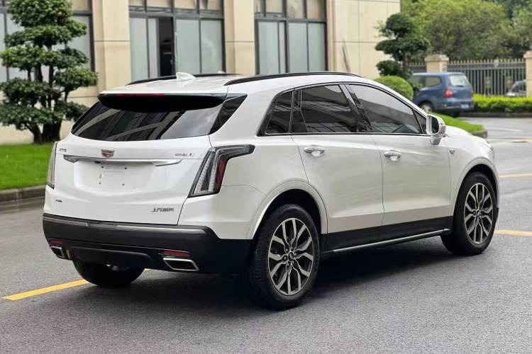 Used Cadillac XT5 2022 2.0T Four-Wheel Drive Premium Edition Rear Right 45 Deg