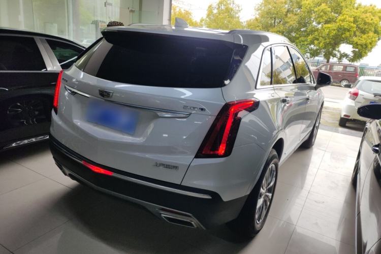 Used Cadillac XT5 2022 2.0T Two-Wheel Drive Luxury Version Rear Right 45 Deg