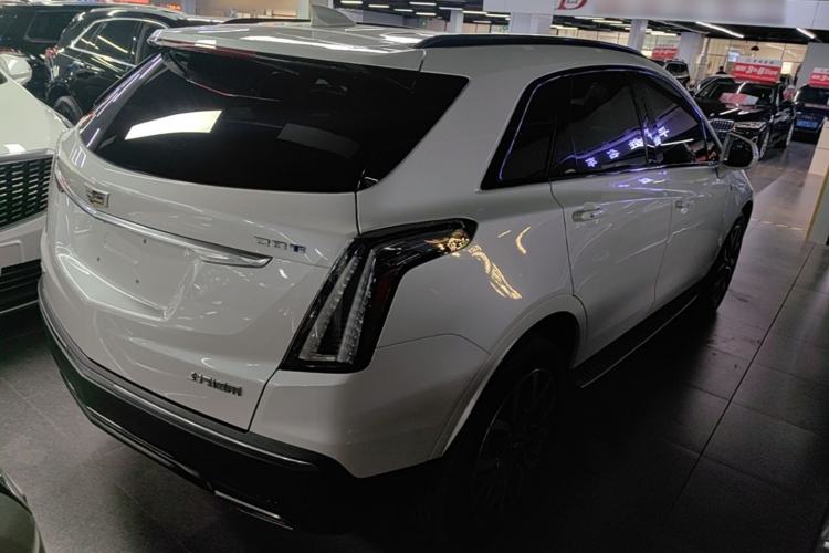 Used Cadillac XT5 2022 2.0T Four-Wheel Drive Luxury Version (Hummingbird Edition) Rear Right 45 Deg