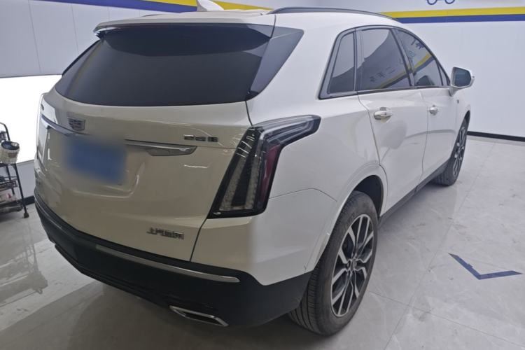 Used Cadillac XT5 2022 2.0T Four-Wheel Drive Luxury Version (Hummingbird Edition) Rear Right 45 Deg