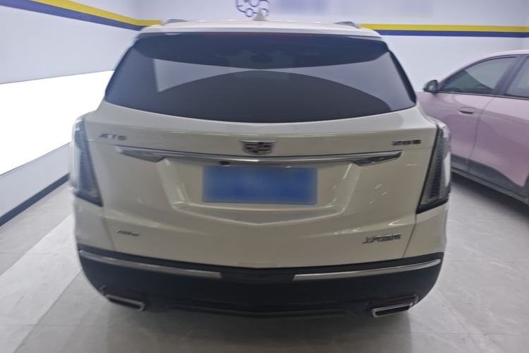 Used Cadillac XT5 2022 2.0T Four-Wheel Drive Luxury Version (Hummingbird Edition) Rear