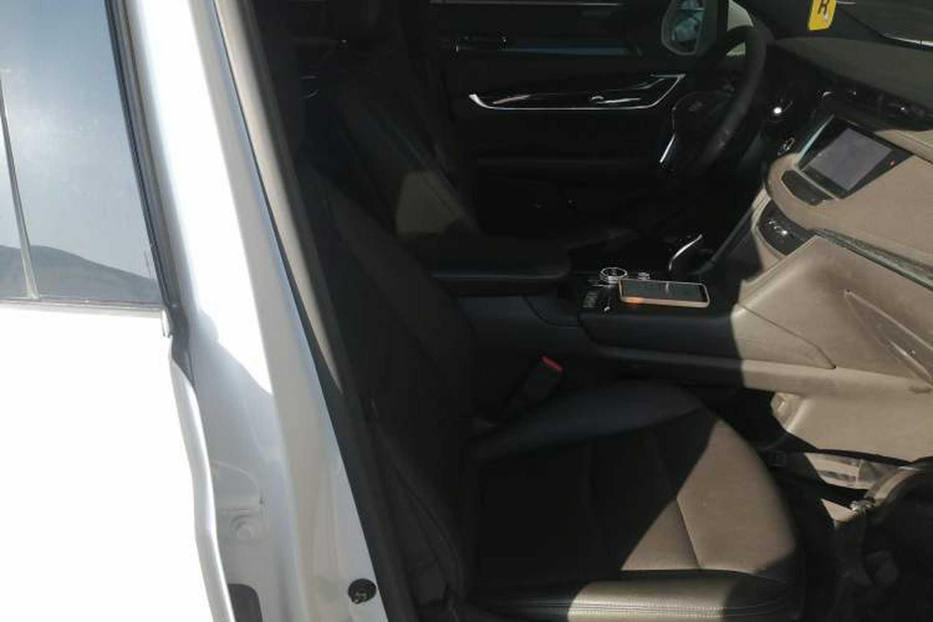Used Cadillac XT5 2022 2.0T Two-Wheel Drive Luxury Version Right Front Seat