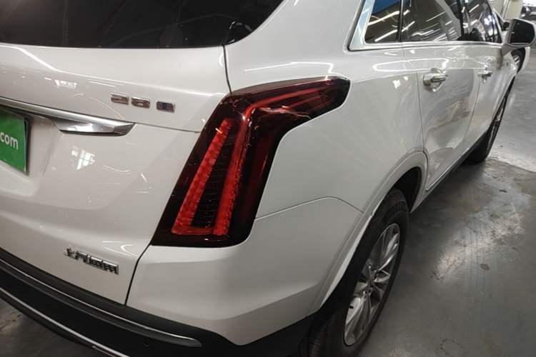 Used Cadillac XT5 2022 2.0T Two-Wheel Drive Luxury Version Right Rear Taillight