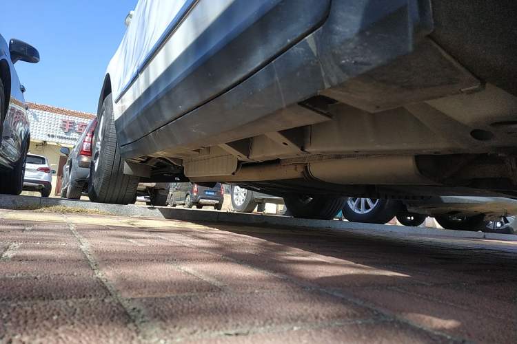 Used Cadillac XT5 2022 2.0T Two-Wheel Drive Luxury Version Right Side Sill