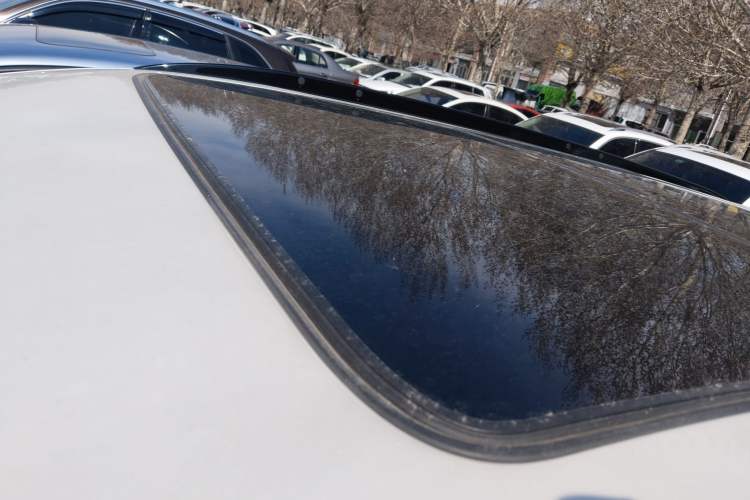 Used Cadillac XT5 2022 2.0T Four-Wheel Drive Luxury Version (Hummingbird Edition) Roof