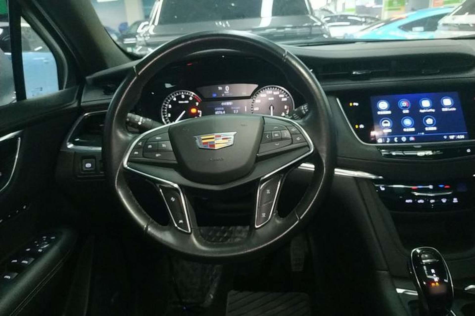 Used Cadillac XT5 2022 2.0T Two-Wheel Drive Luxury Version Steering Wheel