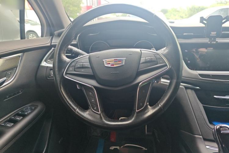 Used Cadillac XT5 2022 2.0T Four-Wheel Drive Luxury Version (Hummingbird Edition) Steering Wheel