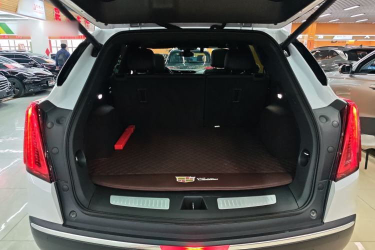 Used Cadillac XT5 2022 2.0T Two-Wheel Drive Luxury Version Trunk