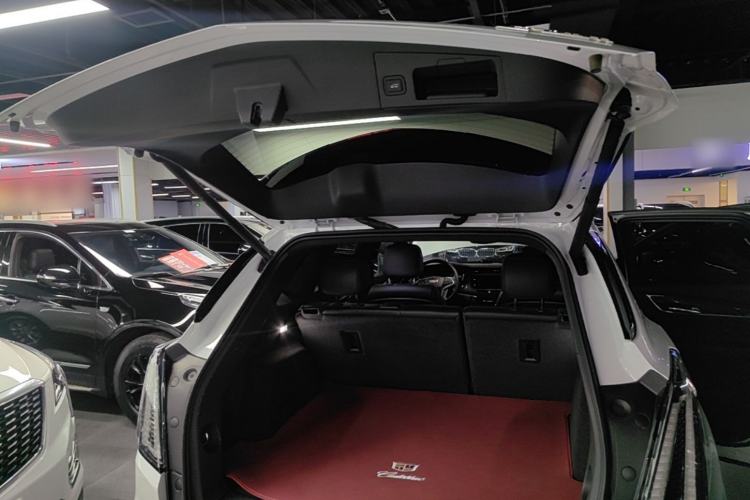 Used Cadillac XT5 2022 2.0T Four-Wheel Drive Luxury Version (Hummingbird Edition) Trunk