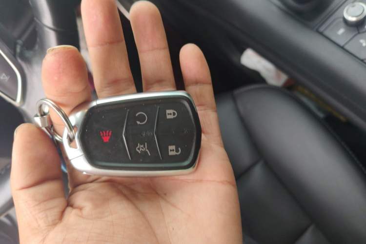 Used Cadillac XT5 2022 2.0T Four-Wheel Drive Premium Edition Vehicle Key