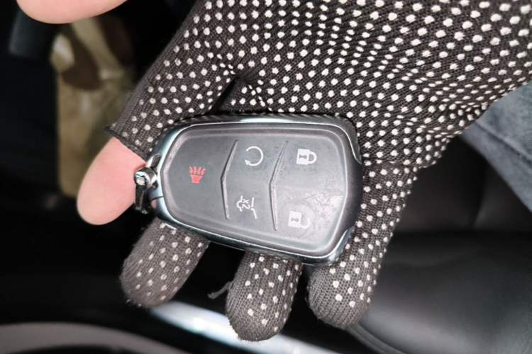 Used Cadillac XT5 2022 2.0T Two-Wheel Drive Luxury Version Vehicle Key