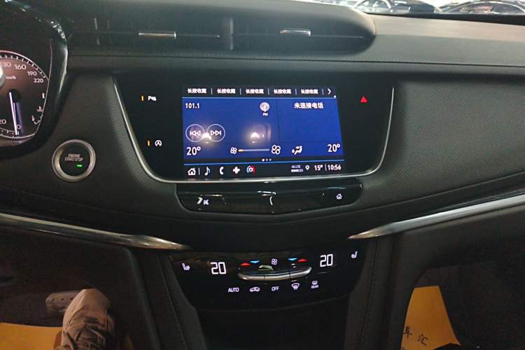 Used Cadillac XT5 2023 2.0T Two-Wheel-Drive Fashion Edition Audio And AC Panel