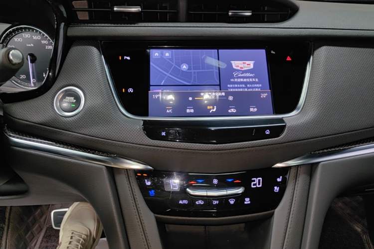 Used Cadillac XT5 2023 2.0T Four-Wheel Drive Prestige Version (Ultimate Edition) Audio And AC Panel