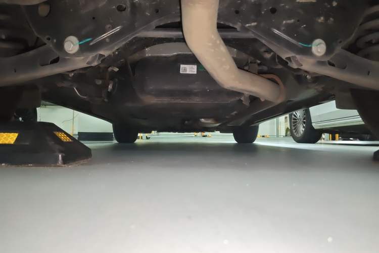 Used Cadillac XT5 2023 2.0T Two-Wheel-Drive Fashion Edition Chassis Rear