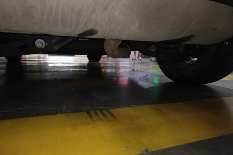 Used Cadillac XT5 2023 2.0T Two-Wheel-Drive Fashion Edition Chassis Rear