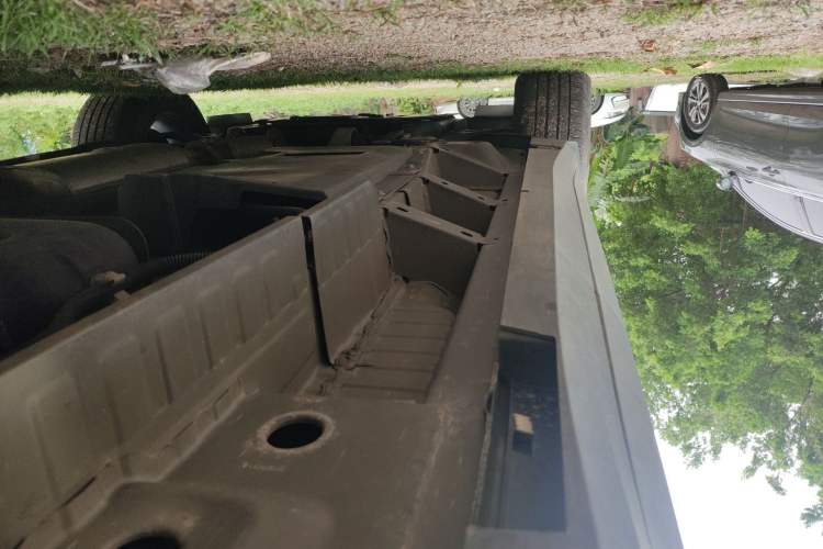 Used Cadillac XT5 2023 2.0T Two-Wheel-Drive Fashion Edition Chassis Rear Left