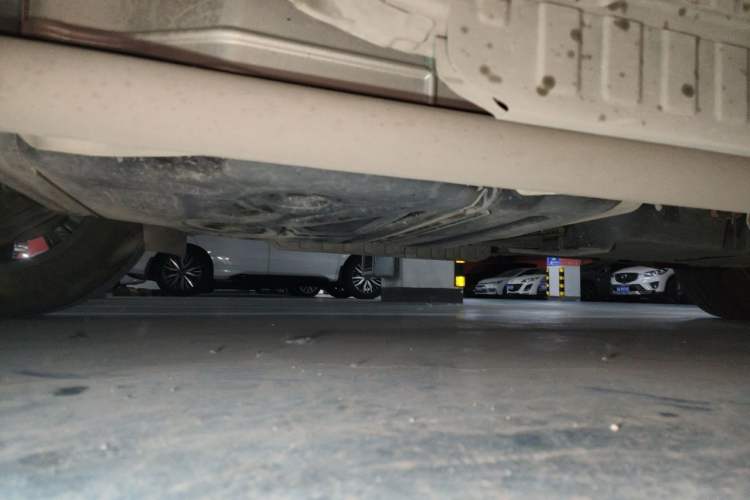 Used Cadillac XT5 2023 2.0T Two-Wheel-Drive Fashion Edition Chassis Rear Right