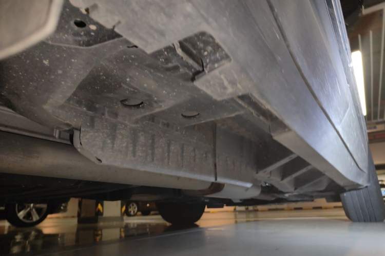 Used Cadillac XT5 2023 2.0T Two-Wheel-Drive Fashion Edition Chassis Rear Right