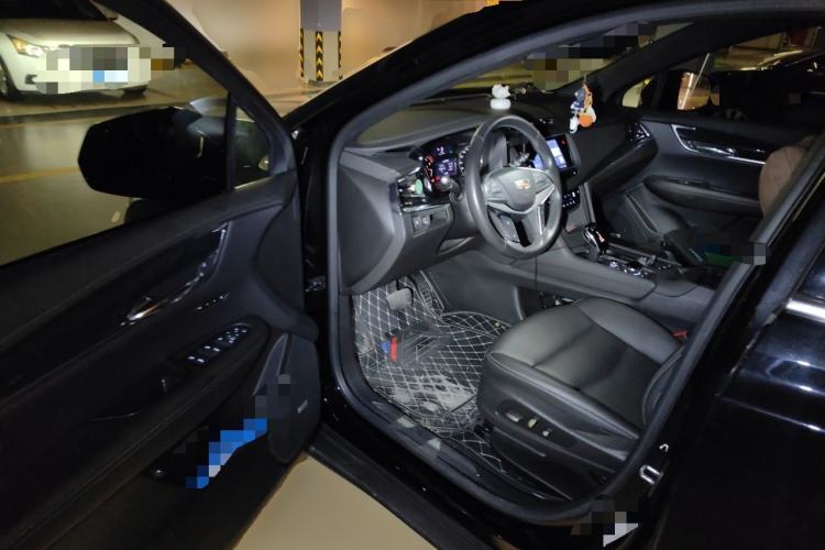 Used Cadillac XT5 2023 2.0T Two-Wheel-Drive Fashion Edition Driver Seat