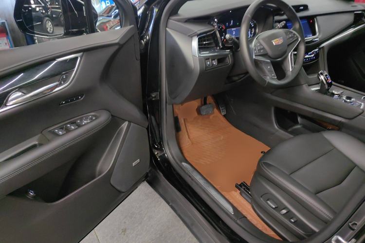 Used Cadillac XT5 2023 2.0T Two-Wheel-Drive Fashion Edition Driver Seat
