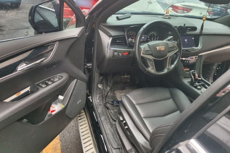 Used Cadillac XT5 2023 2.0T Two-Wheel-Drive Fashion Edition Driver Seat