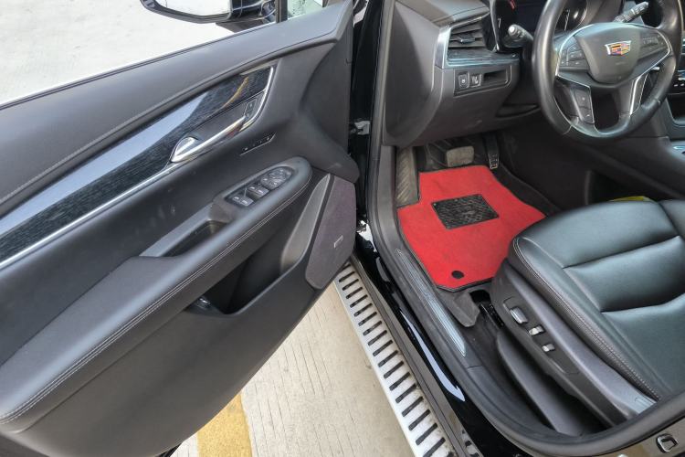 Used Cadillac XT5 2023 2.0T Two-Wheel-Drive Fashion Edition Driver Seat