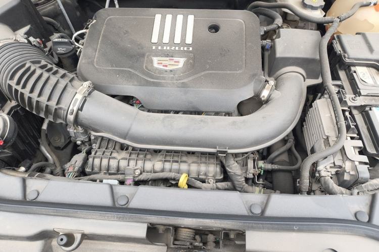 Used Cadillac XT5 2023 2.0T Two-Wheel-Drive Fashion Edition Engine Bay