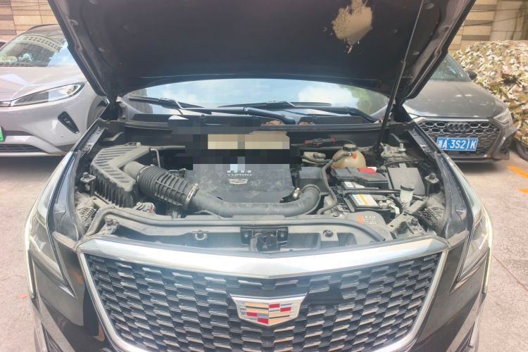 Used Cadillac XT5 2023 2.0T Two-Wheel-Drive Fashion Edition Engine Bay