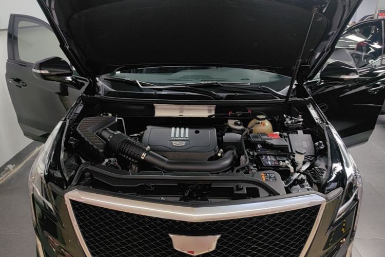 Used Cadillac XT5 2023 2.0T Four-Wheel Drive Prestige Version (Ultimate Edition) Engine Bay