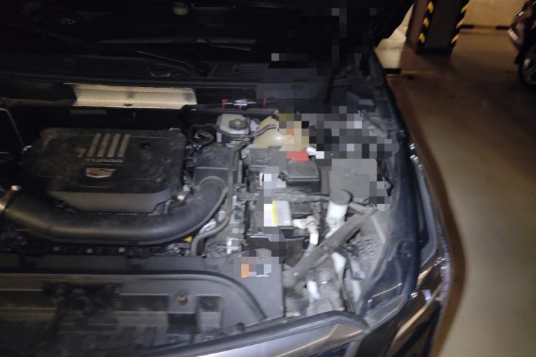 Used Cadillac XT5 2023 2.0T Two-Wheel-Drive Fashion Edition Engine Bay Left