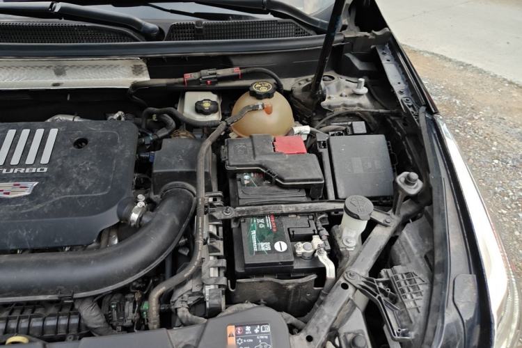 Used Cadillac XT5 2023 2.0T Two-Wheel-Drive Fashion Edition Engine Bay Left