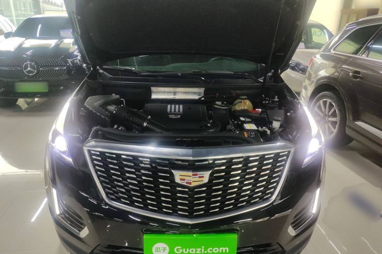 Used Cadillac XT5 2023 2.0T Two-Wheel-Drive Fashion Edition Engine Bay