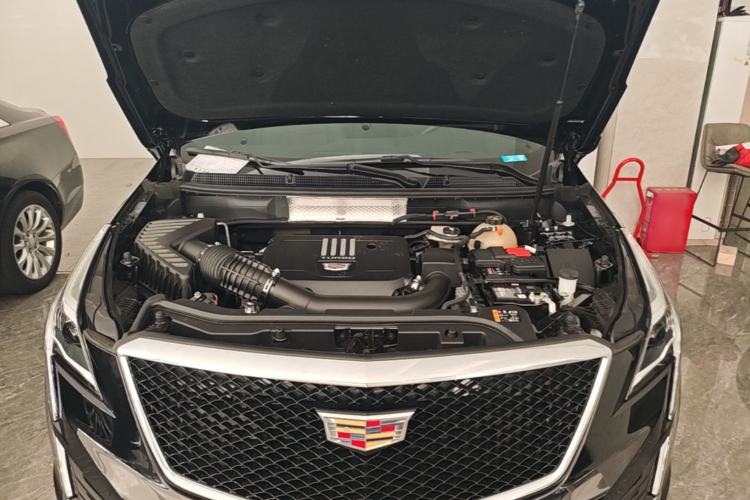 Used Cadillac XT5 2023 2.0T Four-Wheel Drive Prestige Version (Ultimate Edition) Engine Bay