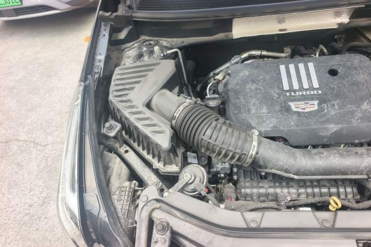 Used Cadillac XT5 2023 2.0T Two-Wheel-Drive Fashion Edition Engine Bay Right