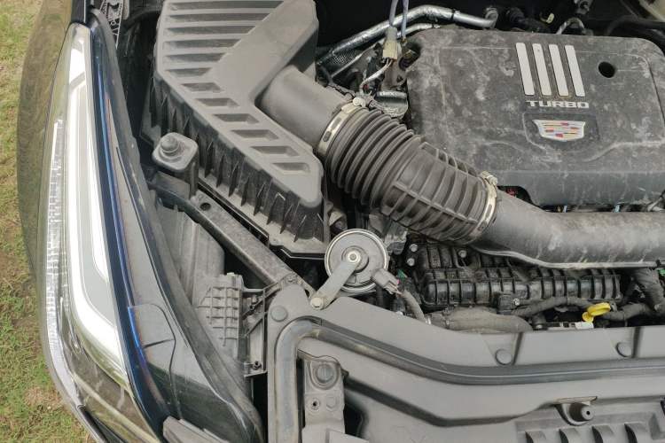 Used Cadillac XT5 2023 2.0T Two-Wheel-Drive Fashion Edition Engine Bay Right