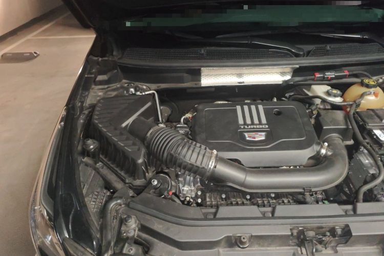 Used Cadillac XT5 2023 2.0T Four-Wheel Drive Prestige Version (Ultimate Edition) Engine Bay Right