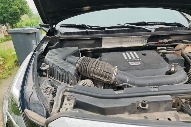 Used Cadillac XT5 2023 2.0T Two-Wheel-Drive Fashion Edition Engine Bay Right