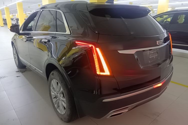 Used Cadillac XT5 2023 2.0T Two-Wheel-Drive Fashion Edition Exterior 2