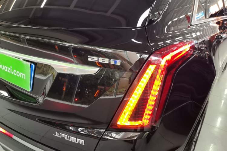Used Cadillac XT5 2023 2.0T Two-Wheel-Drive Fashion Edition Exterior 3