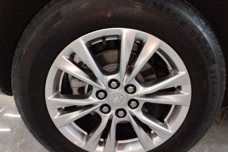 Used Cadillac XT5 2023 2.0T Two-Wheel-Drive Fashion Edition Exterior 4
