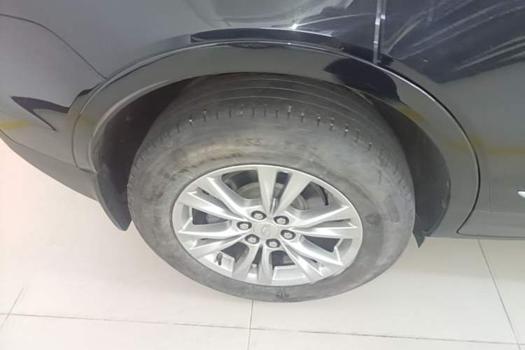 Used Cadillac XT5 2023 2.0T Two-Wheel-Drive Fashion Edition Exterior 5