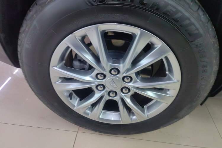 Used Cadillac XT5 2023 2.0T Two-Wheel-Drive Fashion Edition Exterior 8